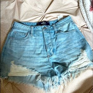 Women’s Hollister Hi-Waist Jean Shorts